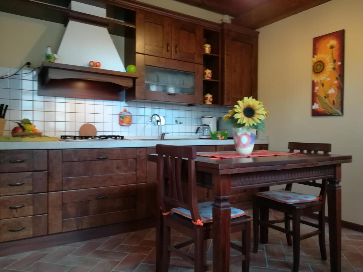 Apartments Borgo Toscano Gambassi Terme Exterior photo